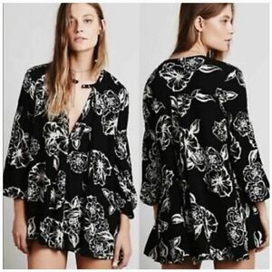 Free People Sz: XS Black Floral babydoll swing Dress LS VNeck Boho rare bloggers
